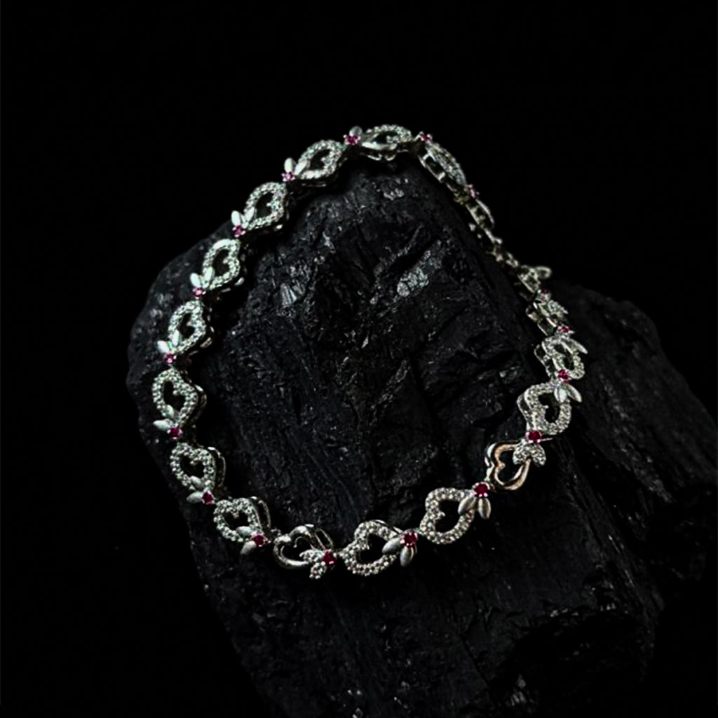 External Heartstone Bracelet