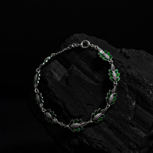 Verdant Leaf Bracelet