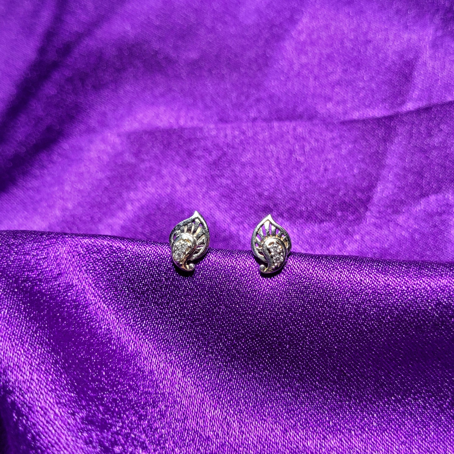 Elegant Leaf-Inspired Earrings