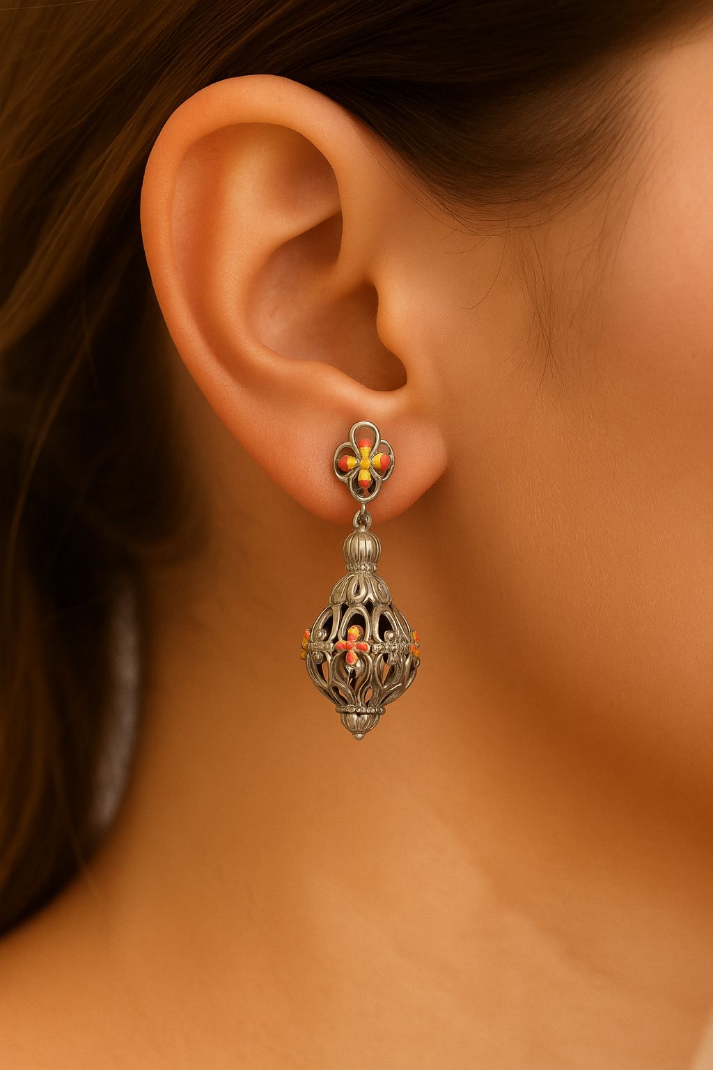 Silver Floral Filighree Drop Earrings